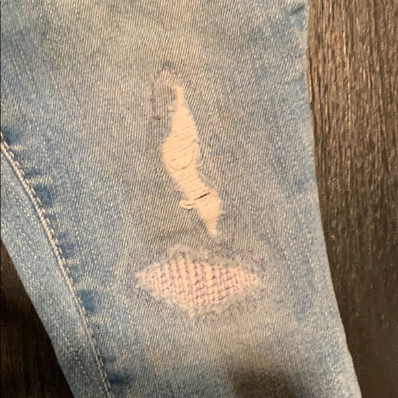 Gap toddler jeans 18-24m - Picture 2 of 3
